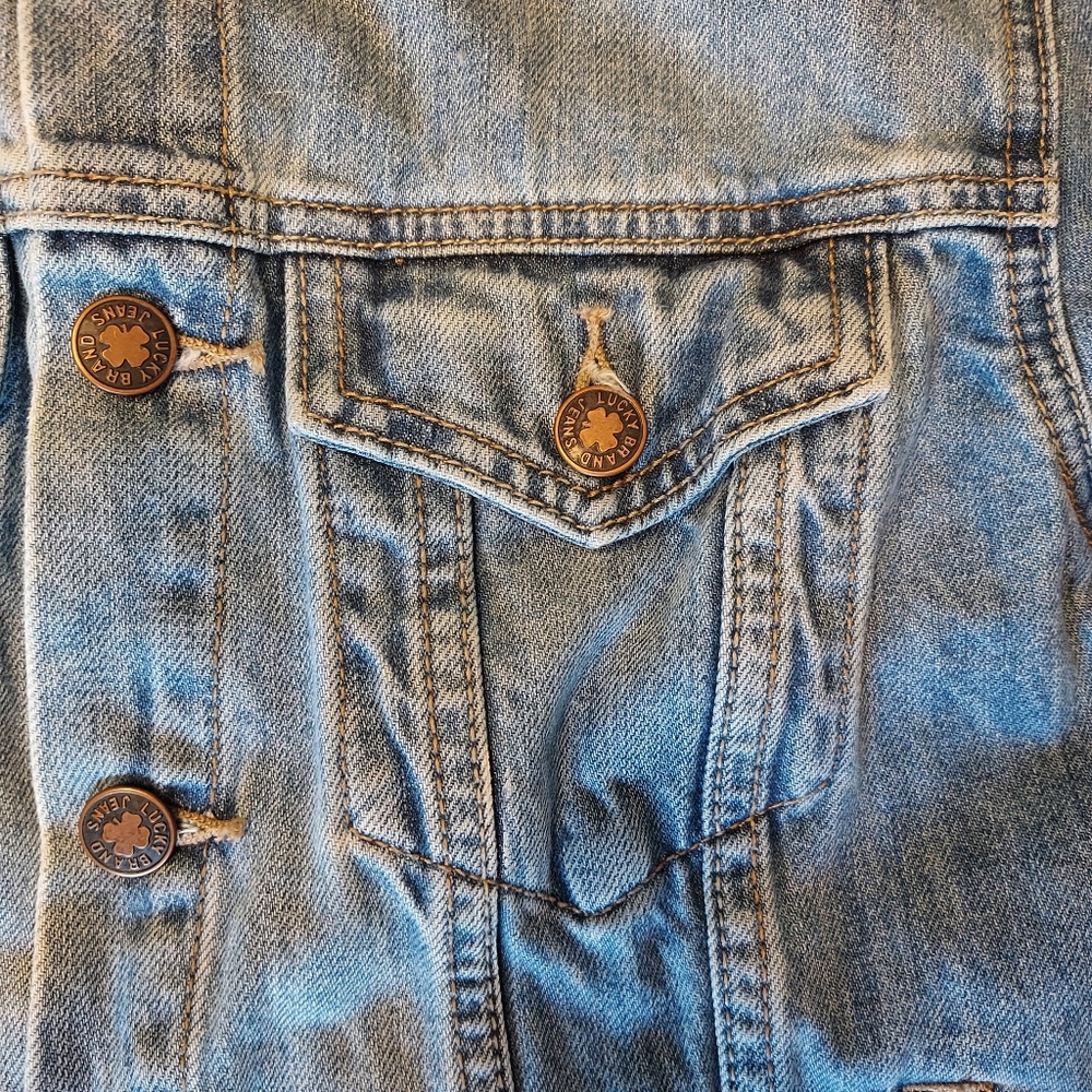 Lucky Brand The Tomboy Trucker Denim Jean Jacket  Size Small Petite Medium Wash - Picture 5 of 7